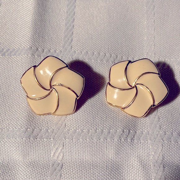 Vintage Napier Post Earrings - Picture 1 of 3